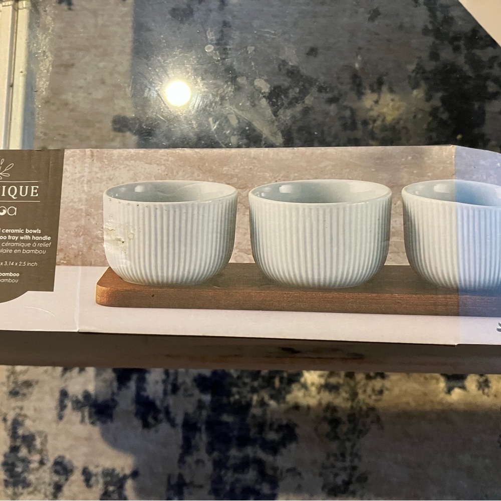 Rustique Circa Embossed Ceramic Bowls Set